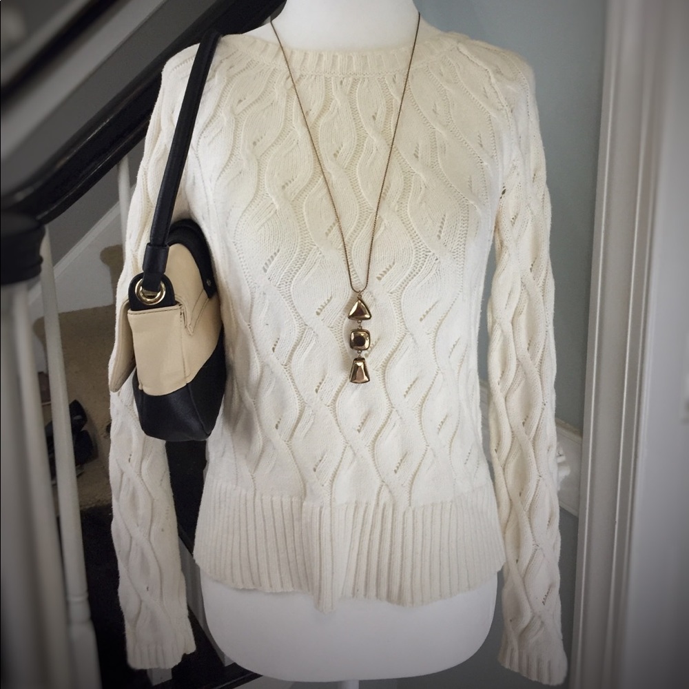ANN TAYLOR LOFT- Sweater Knitted Cream ELEGANT XS - Picture 2 of 4